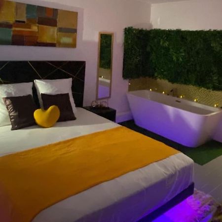 Le Wida Appart, Charme, Elegance & Detente ! เลอโกซิเยร์ ภายนอก รูปภาพ